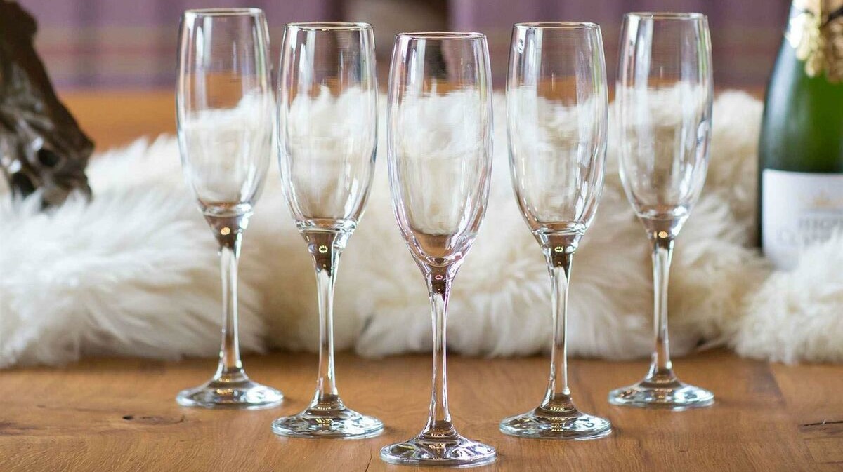 Bicchieri da vino: Guida Completa al lavaggio - YepBlog - Guide agli  acquisti e Magazine di Yeppon